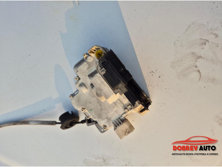 Предна лява брава за Audi A6 4F TDI