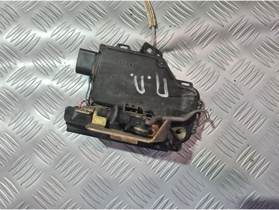 Предна лява брава за Audi A6 C5