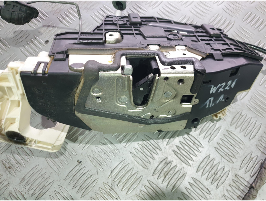 Предна лява брава за Mercedes S350 CDI, Facelift