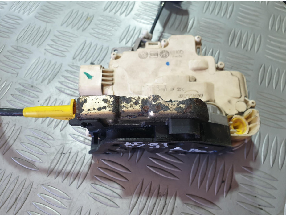 Предна лява брава за Ауди А5 8Т 2.7TDI