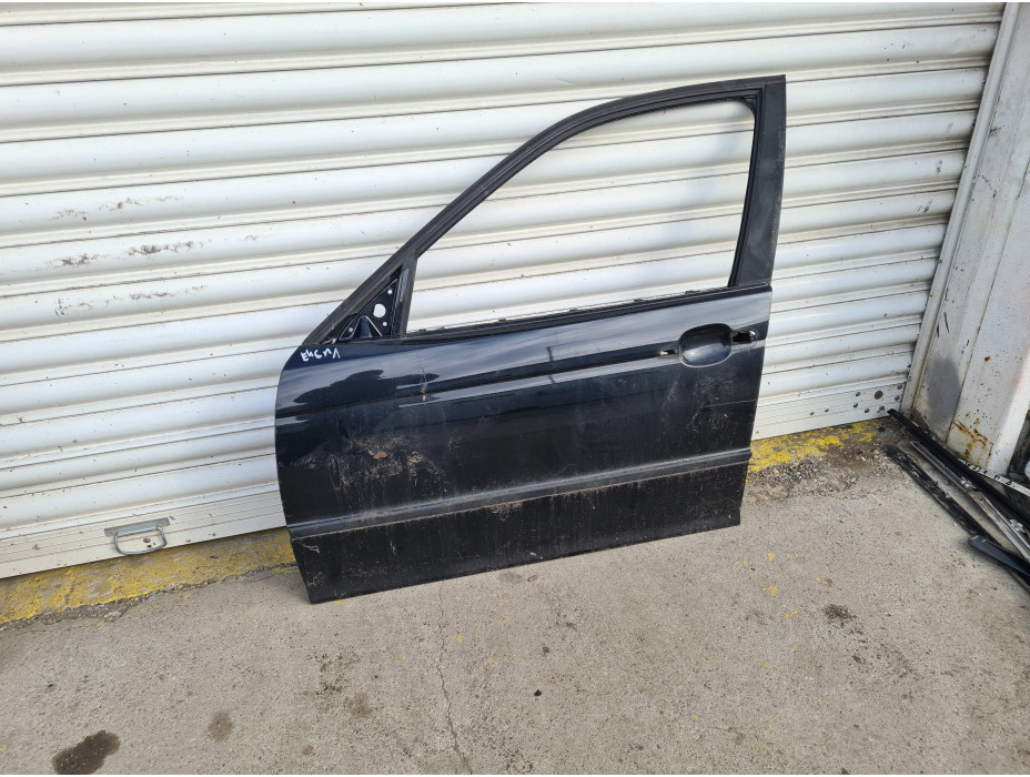 Предна лява врата за BMW E46 Sedan