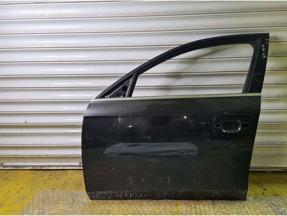 Предна лява врата за Ауди А4 Б8 / Audi A4 B8 2.0 TDI комби