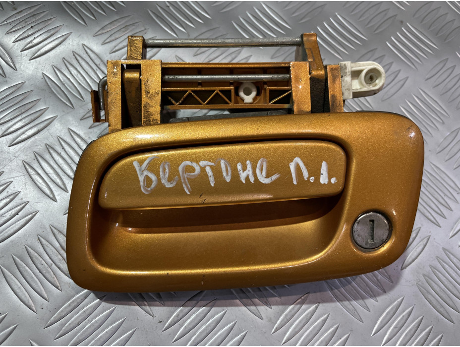 Предна лява външна дръжка за Opel Astra G Bertone