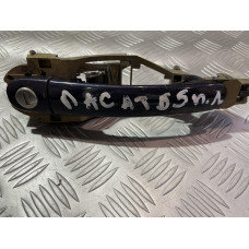 Предна лява външна дръжка за Volkswagen Passat B5