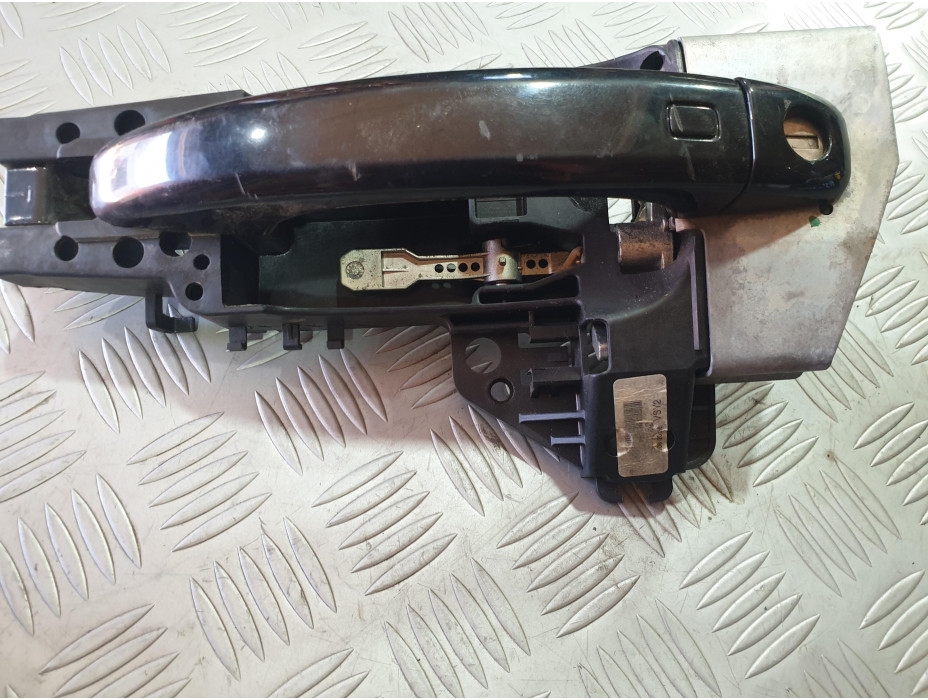 Предна лява външна дръжка за Ауди А5 8Т 2.7TDI Предна лява външна дръжка за Ауди А5 8Т 2.7TDI