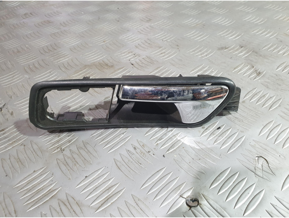 Предна лява вътрешна дръжка за VW Touran 1.9 TDI