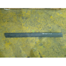 Предна лява лайсна за Фолксваген Пасат Б5 / Volkswagen Passat B5