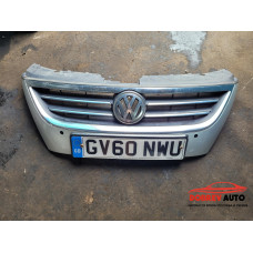 Предна решетка за VW CC 2.0 TDI Предна решетка за VW CC 2.0 TDI