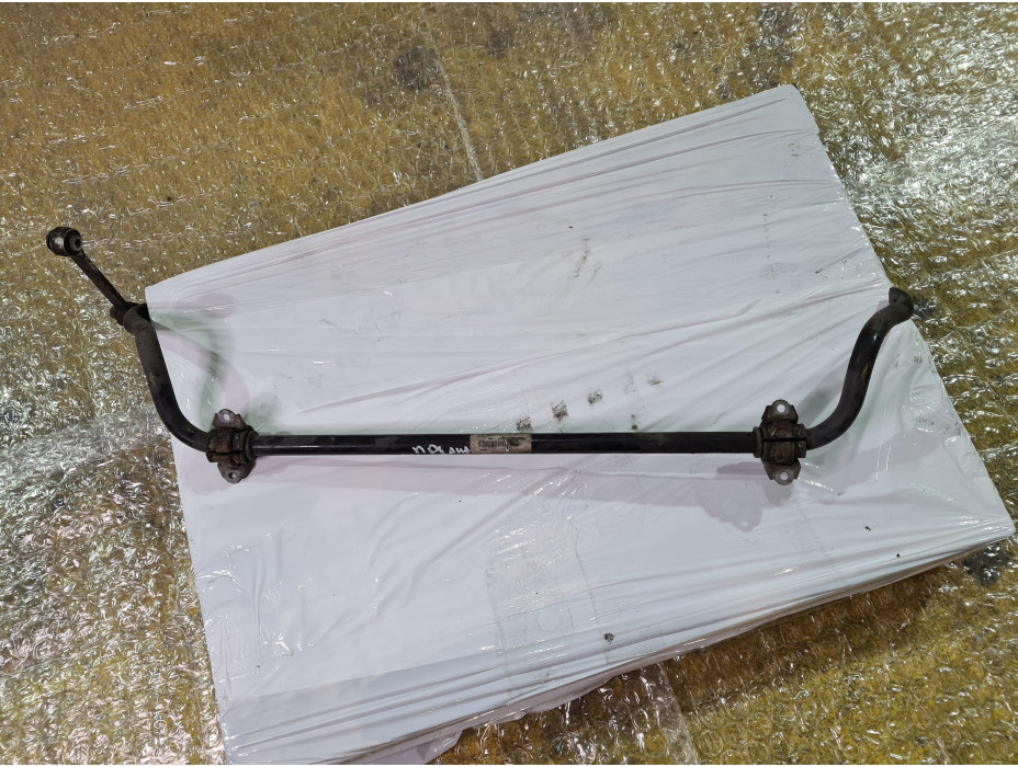 Предна стабилизираща щанга за Ауди А4 Б8/ Audi A4 B8 2.0 TDI комби.