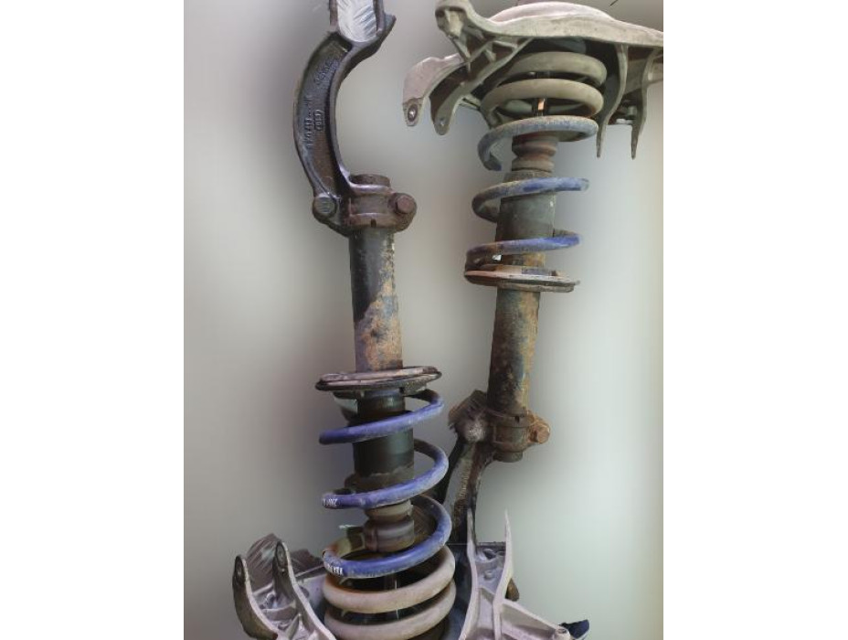 Предни амортисьори за Audi A5 8T 2.7TDI S Line Предни амортисьори за Audi A5 8T 2.7TDI S Line