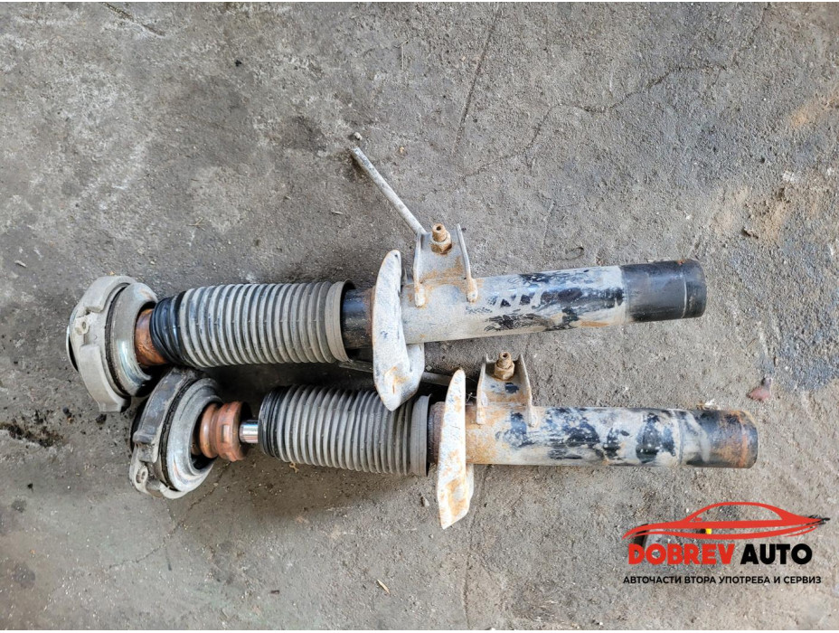 Предни амортисьори (с нови тампони) за VW Golf V 2.0 TDI 4 motion