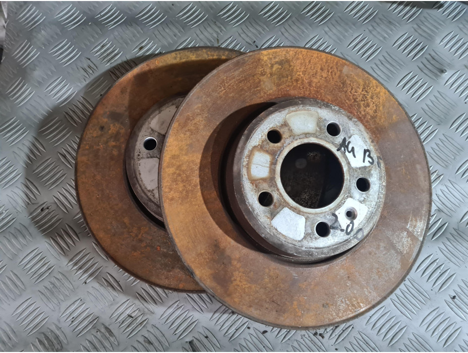 Предни дискове за Audi A4 B8 2.0 TDI