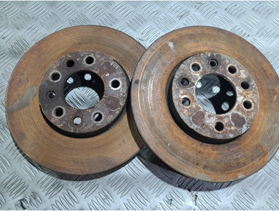 Предни дискове за Opel Zafira A 2.2 i 147 к.с. Предни дискове за Opel Zafira A 2.2 i 147 к.с.