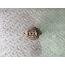 Предни тампони за скоростна кутия за Audi A8 D3 4.0 TDI