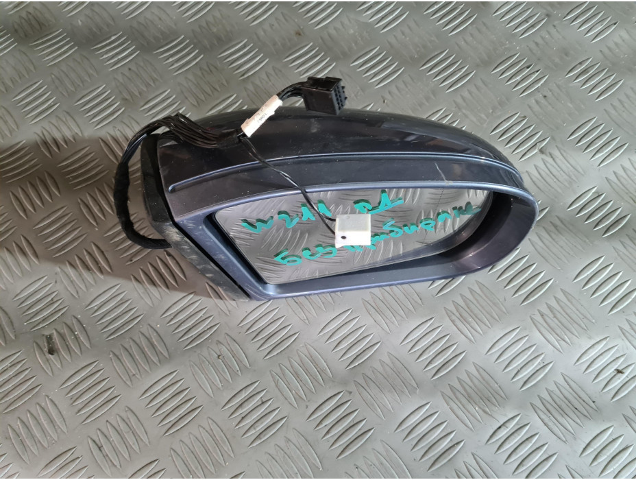 Предно дясно огледало за Mercedes E Class W211 Предно дясно огледало за Mercedes E Class W211