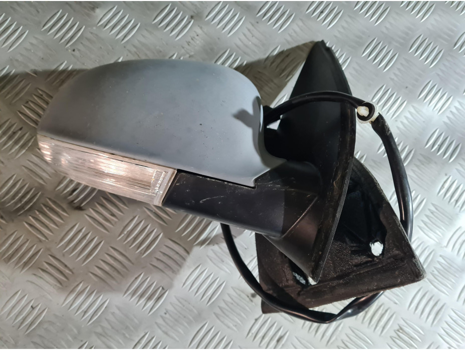 Предно дясно огледало за VW Golf 5 1.6FSI