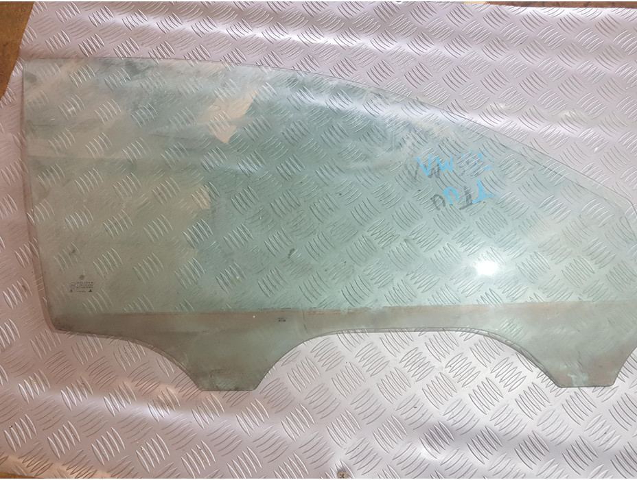 Предно дясно стъкло за Фолксваген Пасат Б5 Комби / Volkswagen Passat B5 Avant