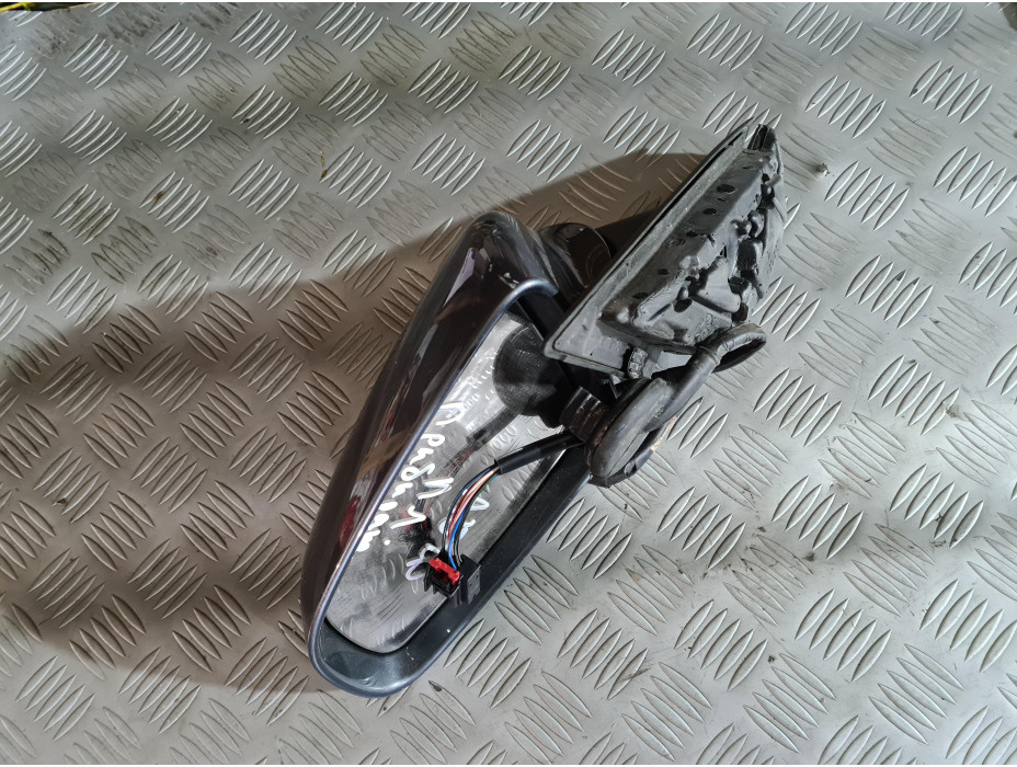 Предно ляво огледало за Audi A3 8P 