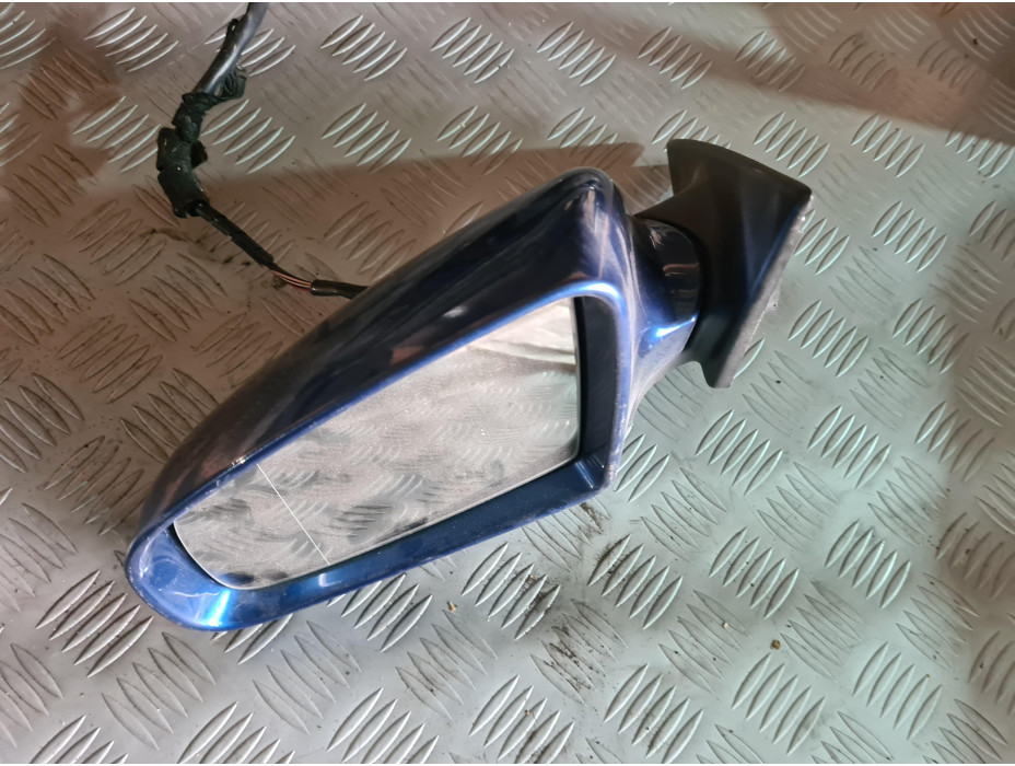 Предно ляво огледало за Audi A3 8P Hatchback