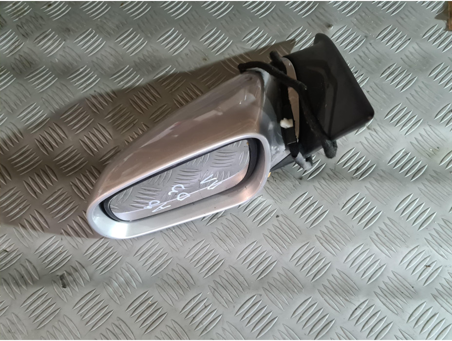 Предно ляво огледало за Audi A8 D3