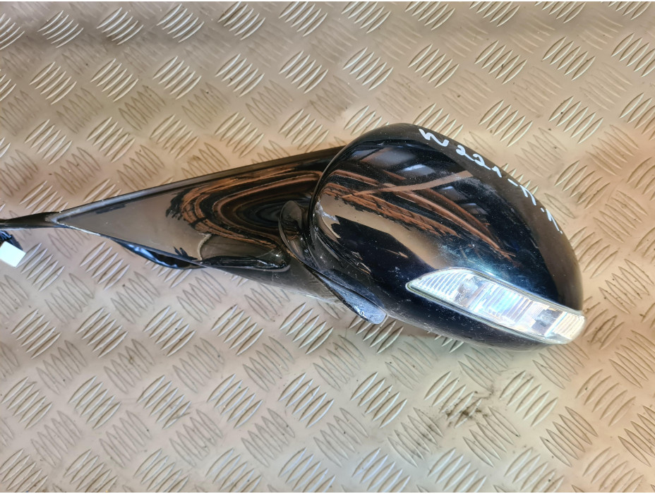 Предно ляво огледало за Mercedes S320 CDI W221 Предно ляво огледало за Mercedes S320 CDI W221