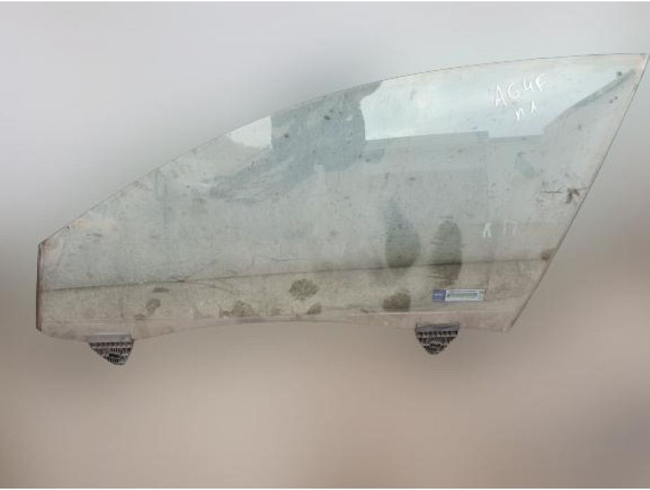 Предно ляво стъкло за Audi A6 4F двойно Предно ляво стъкло за Audi A6 4F двойно