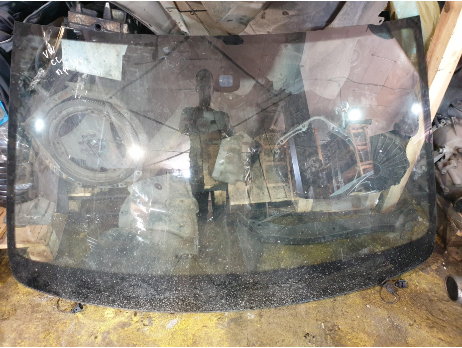 Предно стъкло за Volkswagen Passat CC 2.0TSI с подгряване