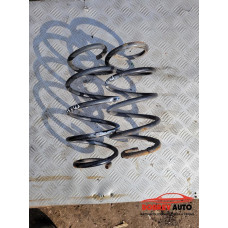 Пружини (предни) за VW Golf V