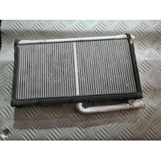 Радиатор за парно за Audi A6 C6 3.2 FSI Quattro