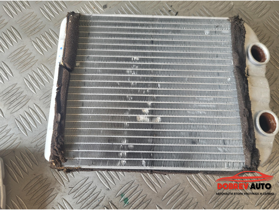 Радиатор за парно за Mercedes ML w164 Радиатор за парно за Mercedes ML w164