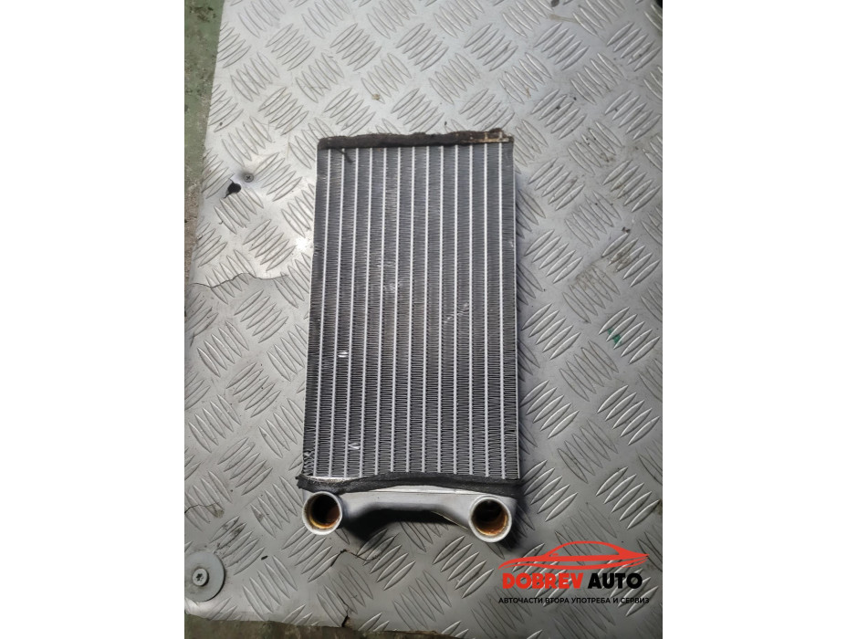 Радиатор парно за Audi A4 B7 Радиатор парно за Audi A4 B7