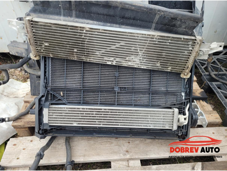 Радиатори с перка за BMW X4 G02 3.0d Радиатори с перка за BMW X4 G02 3.0d