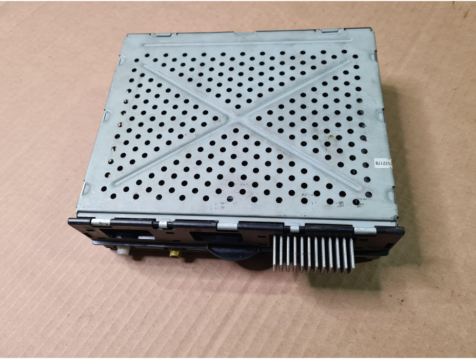 Радио модул за Audi A8 D3 4.0TDI Радио модул за Audi A8 D3 4.0TDI