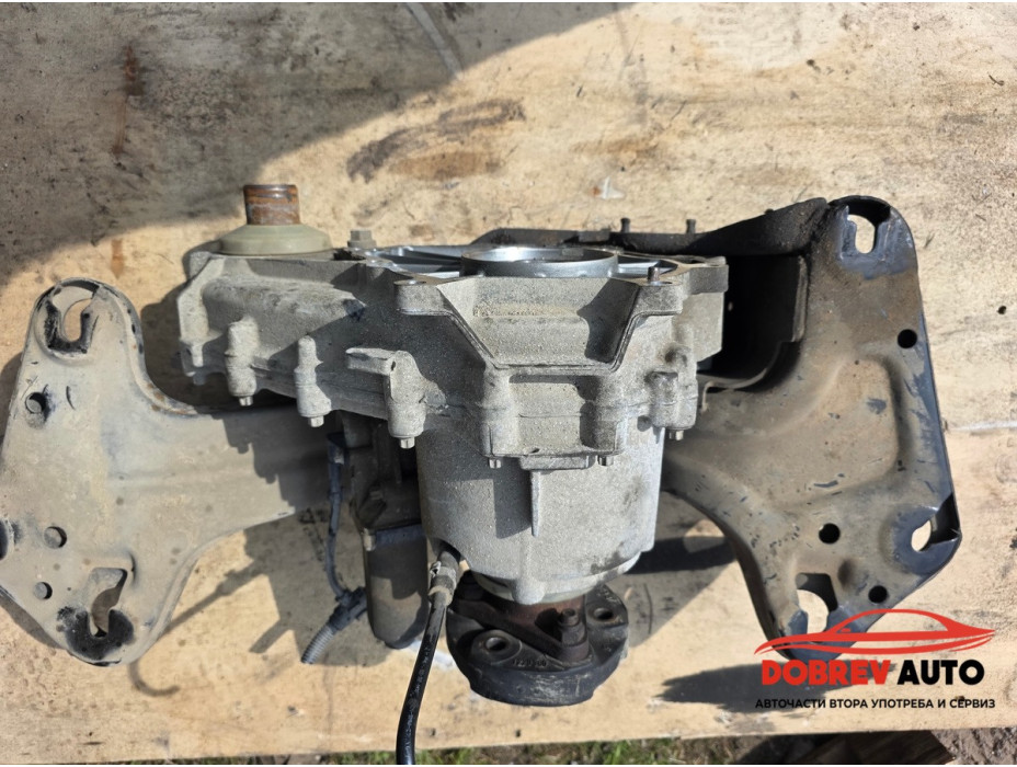 Раздатка за BMW X5 E53 3.0d 218 к.с. Раздатка за BMW X5 E53 3.0d 218 к.с.