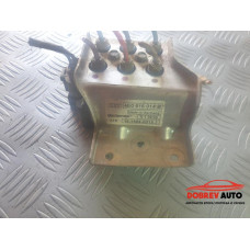 Разпределител въздушно окачване за Audi A8 D3 4.2 FSI Long