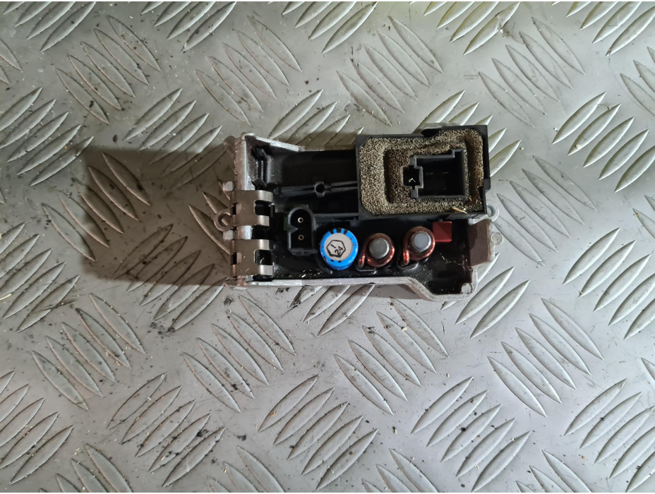 Реостат за Mercedes E Class W211 Реостат за Mercedes E Class W211