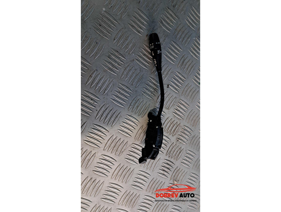 Ръчка за преден капак за Mercedes C 350 W203 Ръчка за преден капак за Mercedes C 350 W203