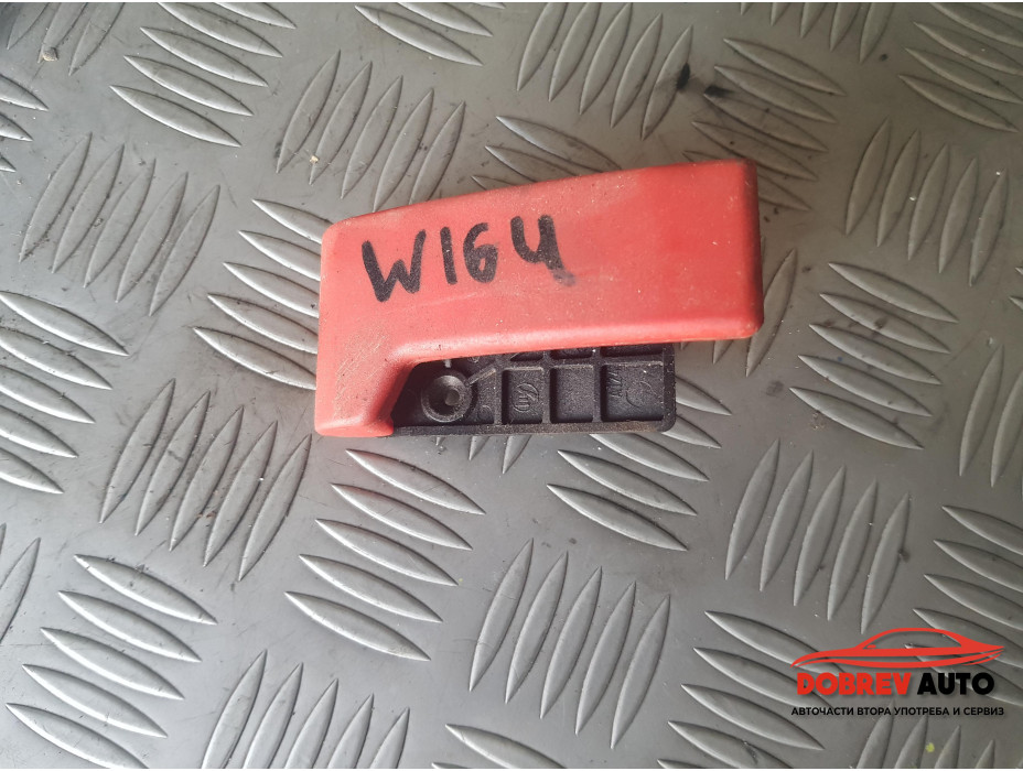 Ръчка за преден капак за Mercedes ML w164