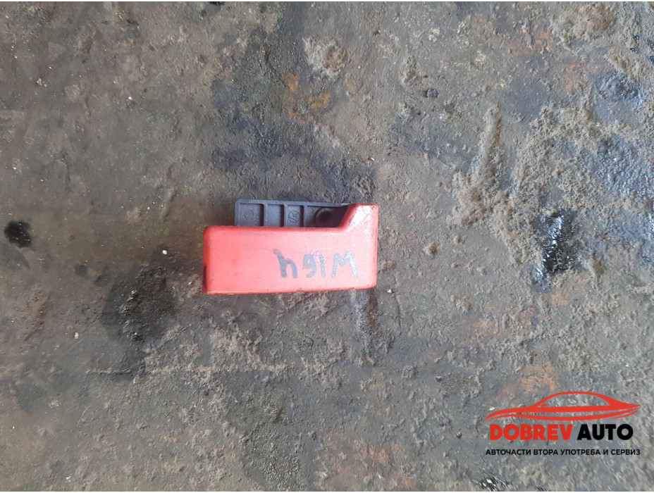 Ръчка преден капак за Mercedes ML Class W164 Ръчка преден капак за Mercedes ML Class W164