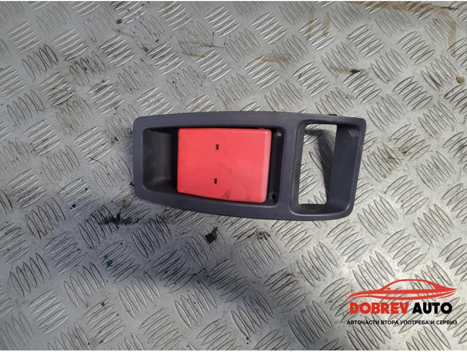 Ръчка преден капак за Mercedes Vito W638 Ръчка преден капак за Mercedes Vito W638