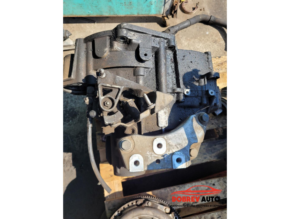 Ръчна скоростна кутия FUQ за VW Golf V 2.0 TDI 4 motion Ръчна скоростна кутия FUQ за VW Golf V 2.0 TDI 4 motion