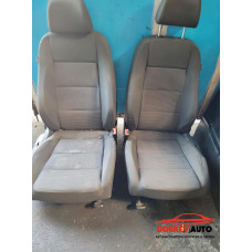 Седалки за VW Golf V 2.0 TDI 4 motion