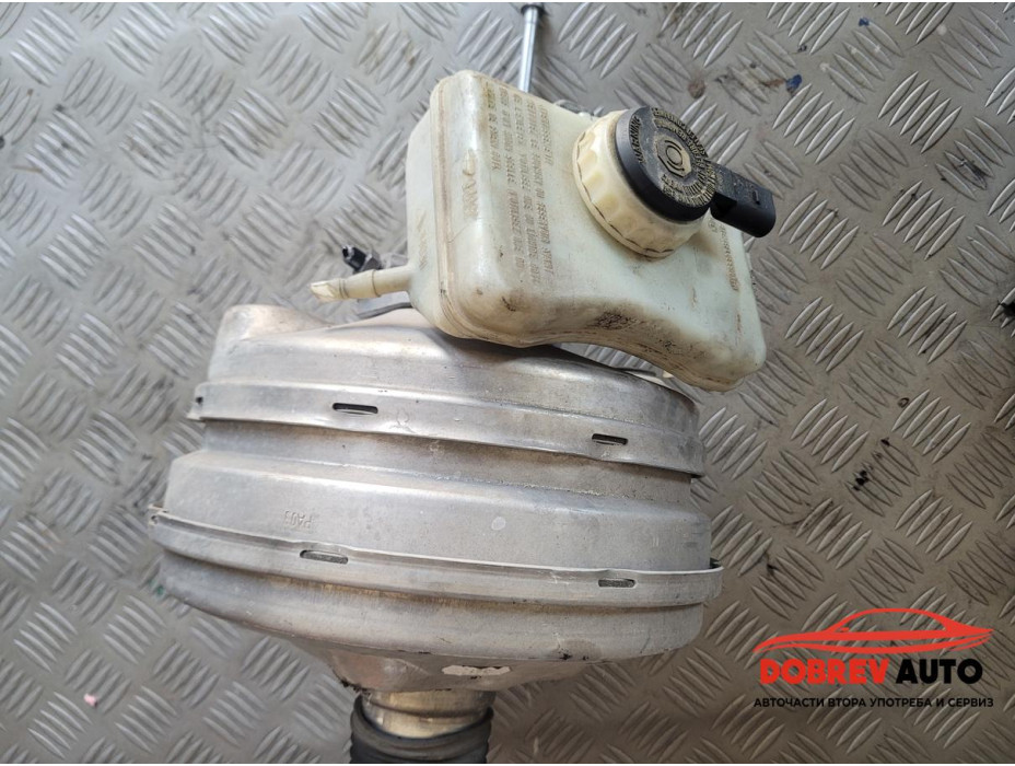 Серво за Audi A8 D4 3.0 TDI