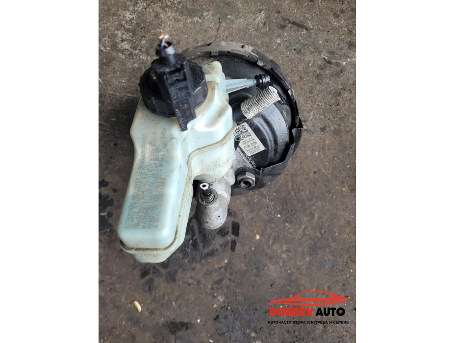 Серво за VW CC 2.0 TDI