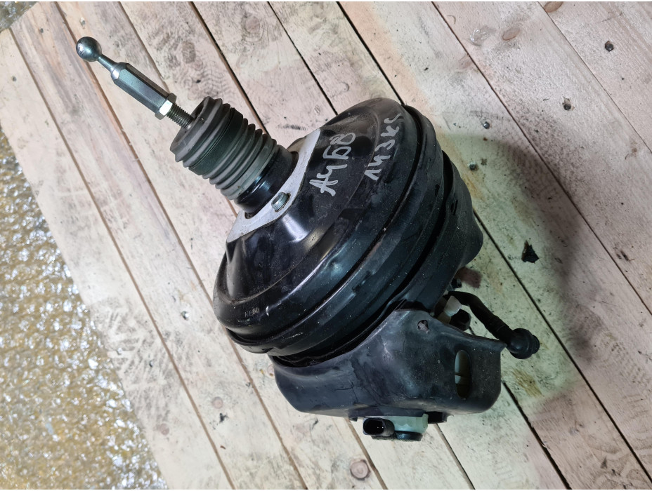 Серво за Ауди А4 Б8 2.0тди / Audi A4 B8 2.0TDI Серво за Ауди А4 Б8 2.0тди / Audi A4 B8 2.0TDI