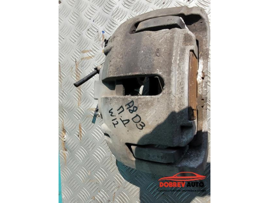 Спирачен апарат (преден десен) за Audi A8 D3 6.0 W12 Спирачен апарат (преден десен) за Audi A8 D3 6.0 W12