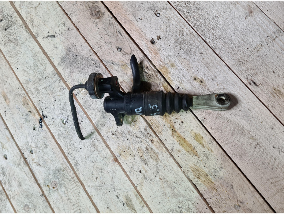 Спирачна помпа за Фолксваген Пасат Б5.5 2.5 / Volkswagen Passat B5.5 2.5TDI