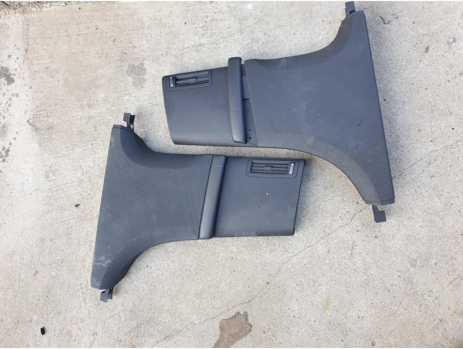 Средни долни кори за колонки за VW Phaeton Средни долни кори за колонки за VW Phaeton