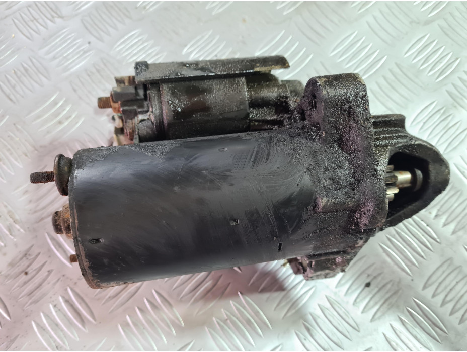 Стартер за Audi A6 C5 2.4 i Automat Sedan