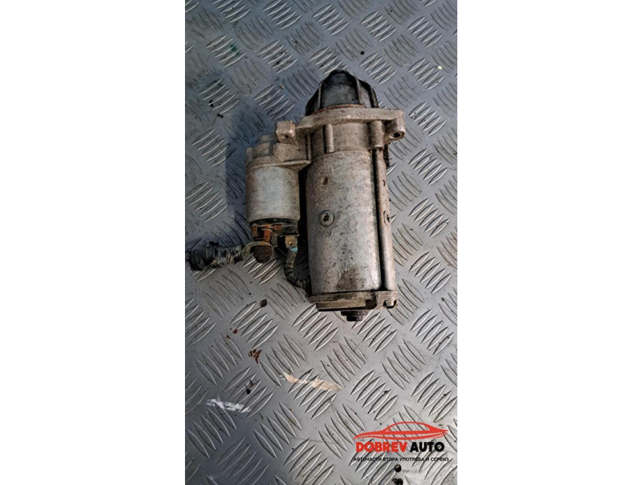 Стартер за Mercedes Mercedes Vito W639